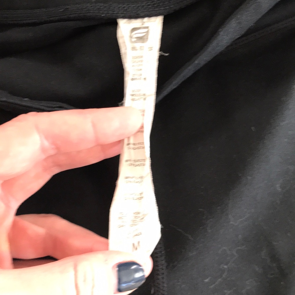 Fabletics capris - Picture 2 of 2